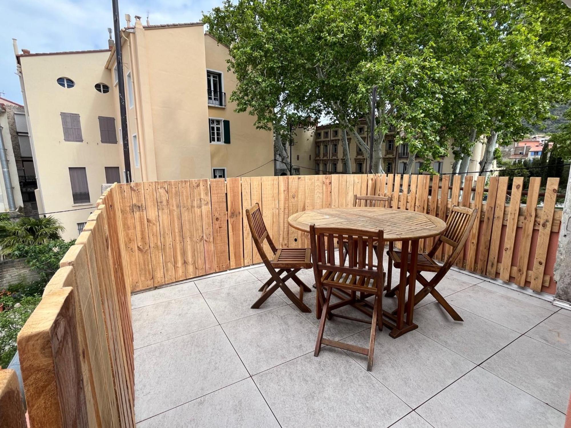 Au Coeur De Ville Avec Terrasse Сере Экстерьер фото